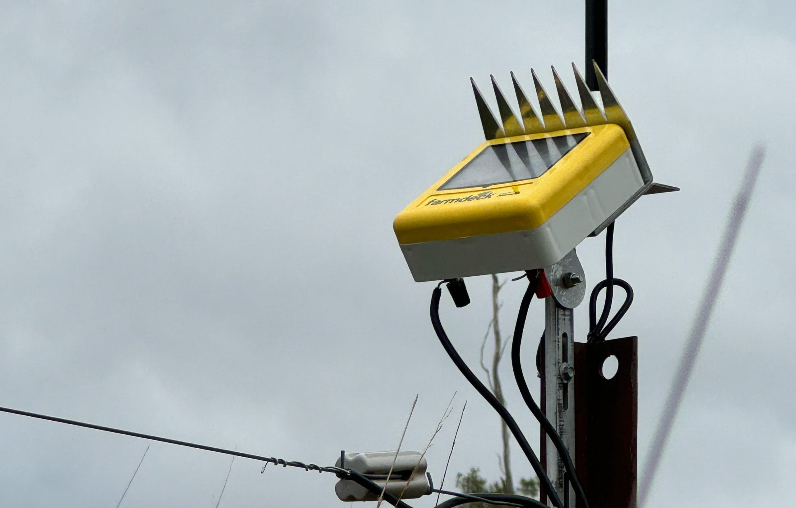 Electric Fence Sensor